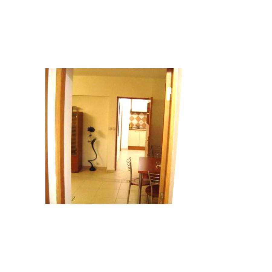 3 Rooms Panoramic Boekarest Buitenkant foto